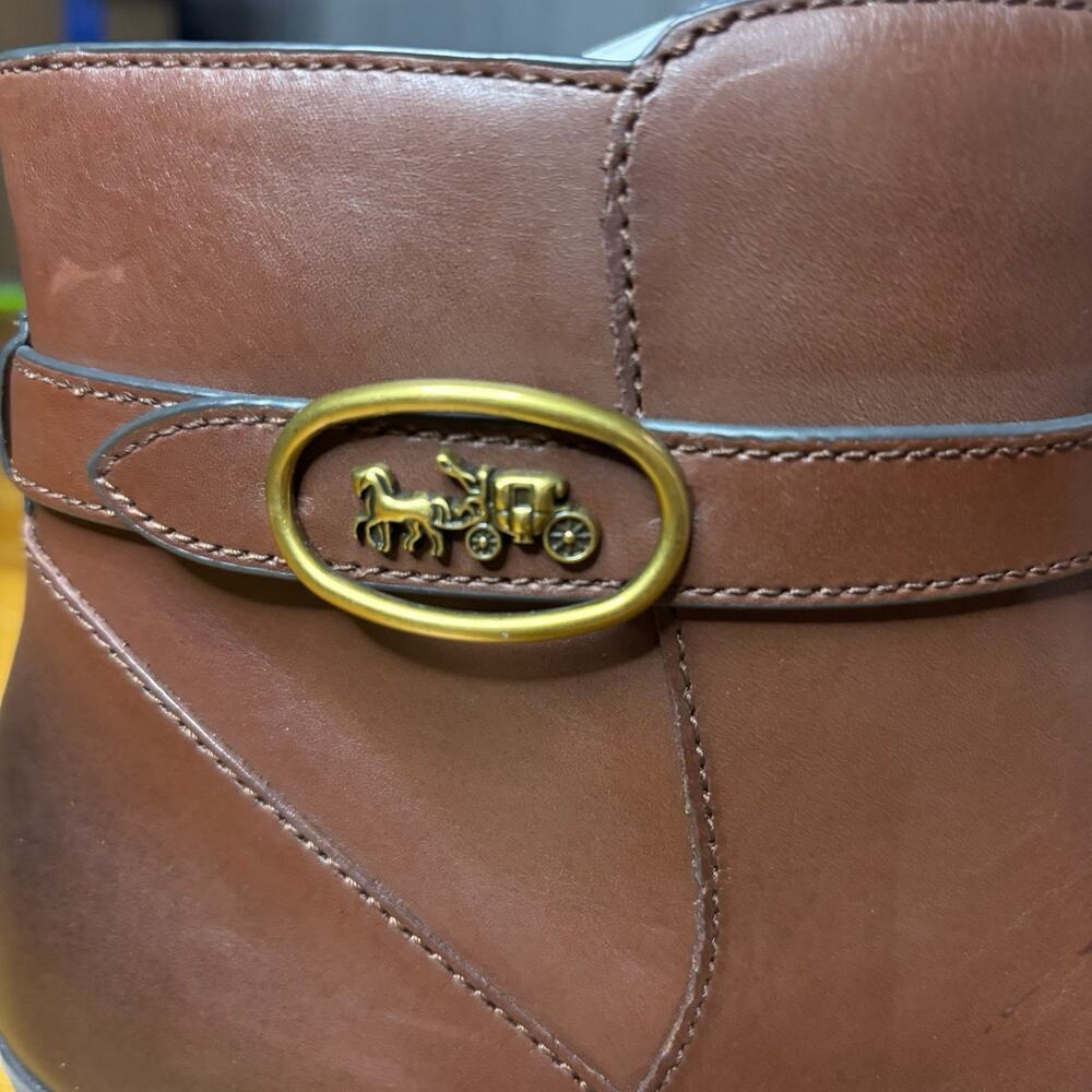 COACH Debi Walnut Leather Ankle Bootie Gold Hardware Block Heel Size 10 New - Picture 5 of 9
